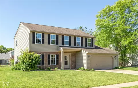 4295 Almond Ct, Greenwood, IN 46143