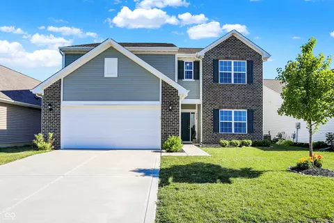 5938 Meadowview Dr, Whitestown, IN 46075