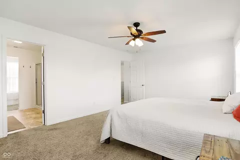 Bedroom - 8290 Bearberry Ln, Pendleton, IN 46064 photo 3 of 8