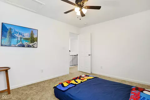Bedroom - 8290 Bearberry Ln, Pendleton, IN 46064 photo 5 of 8