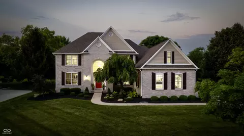 11444 Governors Ln, Fishers, IN 46037