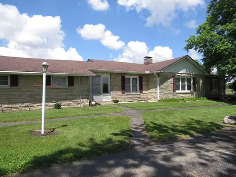 Exterior - 7970 E State Road 252, Edinburgh, IN 46124 photo 2 of 11