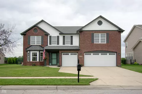 7654 Shasta Dr, Indianapolis, IN 46217