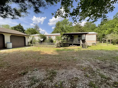 2546 W Romona Rd, Spencer, IN 47460