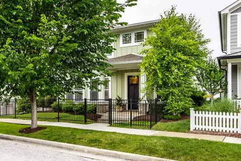 7636 Beekman Ter, Zionsville, IN 46077