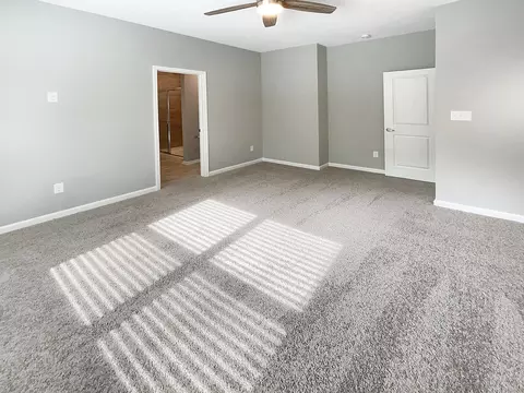 Bedroom - 8273 Bearberry Ln, Pendleton, IN 46064 photo 2 of 4