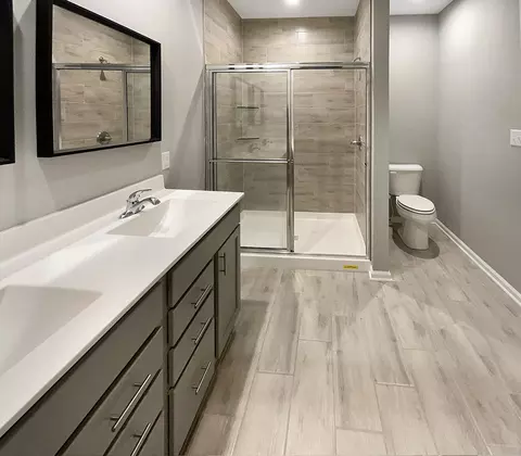 Bath - 8273 Bearberry Ln, Pendleton, IN 46064 photo 1 of 3