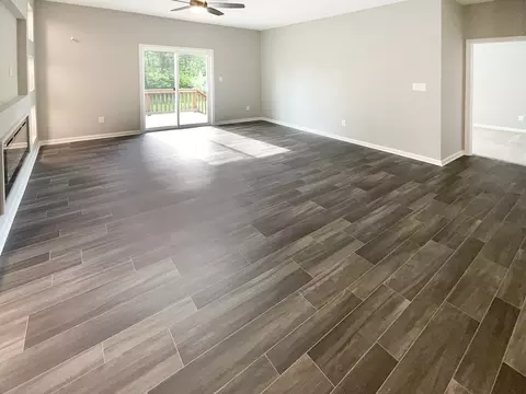 Living - 8273 Bearberry Ln, Pendleton, IN 46064 photo 3 of 4