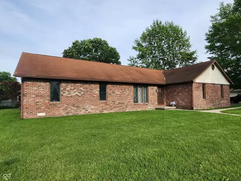 475 Cherry St, Greenfield, IN 46140