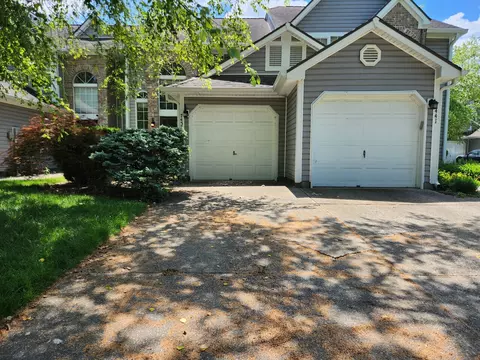 7437 Oceanline Dr, Indianapolis, IN 46214