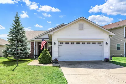 19328 Links Ln, Noblesville, IN 46062