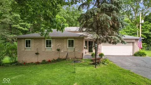 3545 Pinecrest Rd, Indianapolis, IN 46234