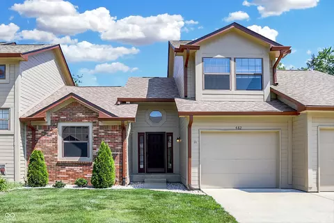 482 Van Camp Sq, Greenwood, IN 46143