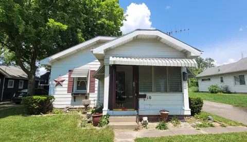 10 South Dr, Anderson, IN 46013