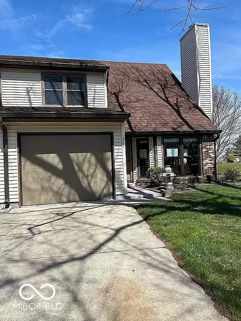 682 Monte Vista Ct, Greenwood, IN 46143