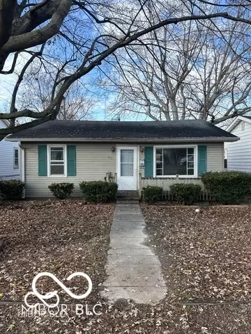 4025 Brown St, Anderson, IN 46013