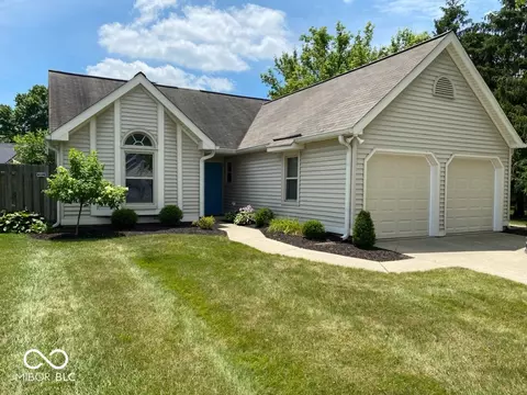 7851 Trotwood Cir, Indianapolis, IN 46256