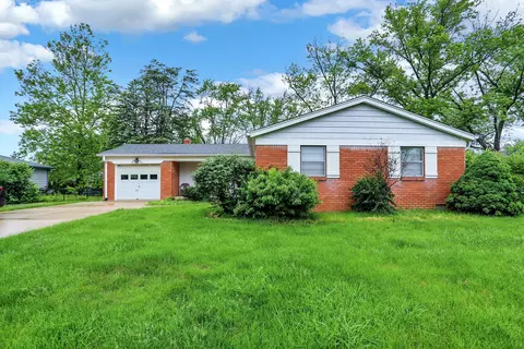 921 Chapel Hill Rd, Indianapolis, IN 46214