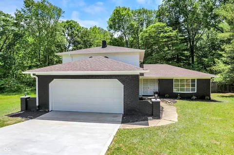 220 Goodnight Rd, Martinsville, IN 46151