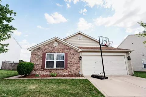 9995 Olympic Cir, Indianapolis, IN 46234