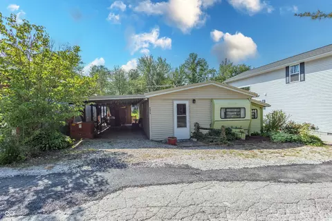 4073 Van Bibber Lk, Greencastle, IN 46135