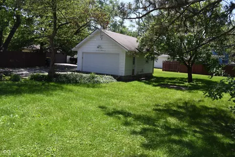 302 E 4th St, Sheridan, IN 46069 photo 38