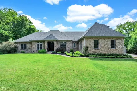 16240 Gray Rd, Noblesville, IN 46062