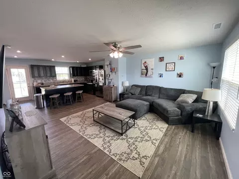 9826 Hulton Rd, Pendleton, IN 46064 photo 4