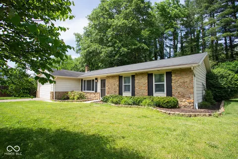 Exterior - 1639 E Cherry Ln, Bloomington, IN 47401 photo 2 of 10