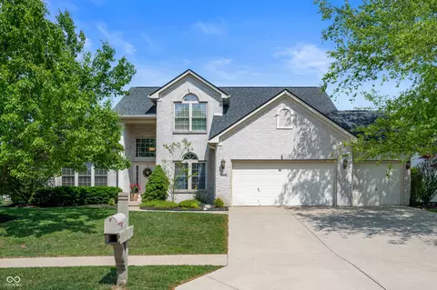 1179 Vestman Ct, Greenwood, IN 46143