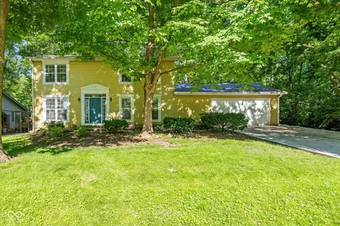 519 Oak Dr, Carmel, IN 46032