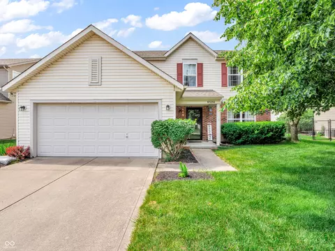 6524 Oxford Dr, Zionsville, IN 46077