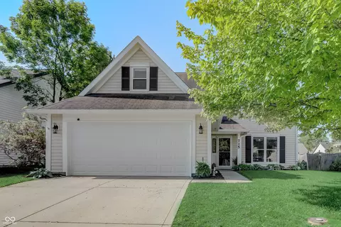 715 Woodcote Ln, Brownsburg, IN 46112