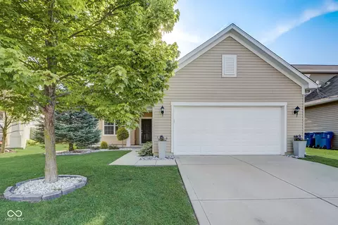 15388 Royal Grove Ct, Noblesville, IN 46060