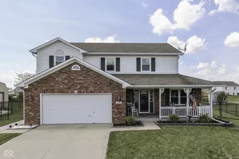 1220 Matthews Ct, Franklin, IN 46131
