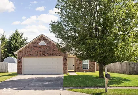 6629 Gadsen Ct, Plainfield, IN 46168