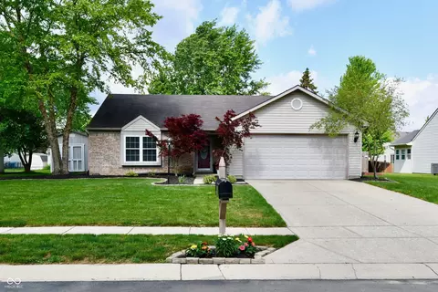 6624 Rushing Riv, Noblesville, IN 46062