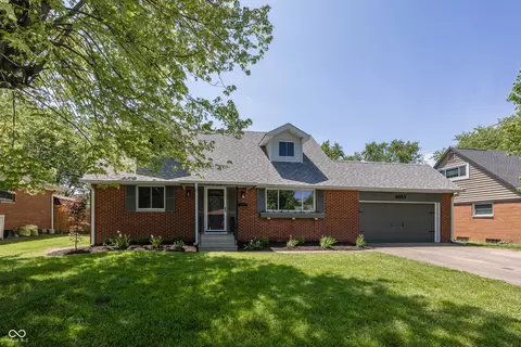 6033 Hickorywood Dr, Indianapolis, IN 46224