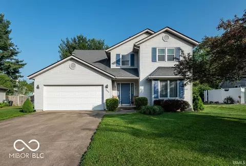 842 W Rosewood Dr, Bloomington, IN 47404