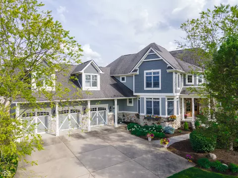 11383 Golden Bear Cir, Noblesville, IN 46060