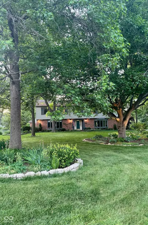 6234 Landborough Dr N, Indianapolis, IN 46220