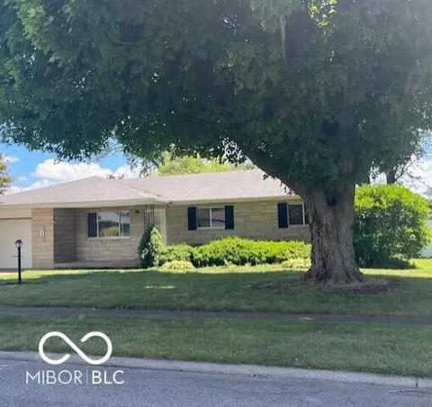 815 W 7th St, Greensburg, IN 47240