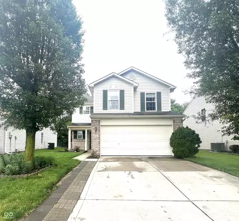 8057 Lake Tree Ln, Indianapolis, IN 46217