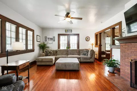 Living - 3330 Five Points Rd, Indianapolis, IN 46239 photo 1 of 2