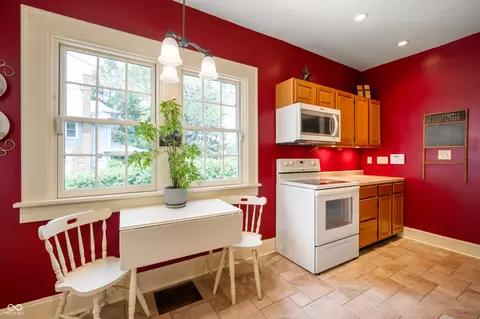 Kitchen - 3330 Five Points Rd, Indianapolis, IN 46239 photo 2 of 2