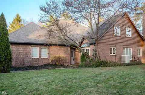 1989 Oldfields Cir S, Indianapolis, IN 46228