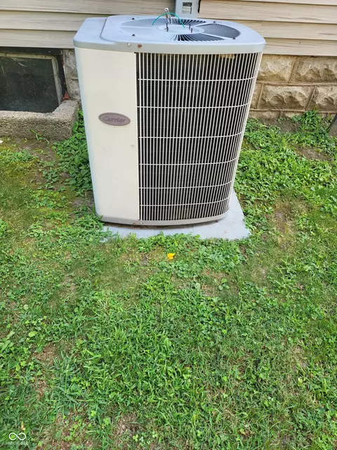 Exterior - 715 5th St, Covington, IN 47932 photo 6 of 10