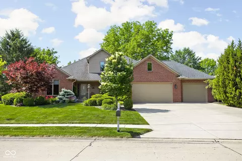 10335 Whispering Way, Indianapolis, IN 46239