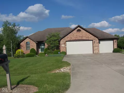 767 N 350 W, Greenfield, IN 46140