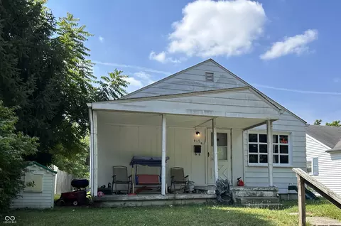 415 E 35th St, Anderson, IN 46013